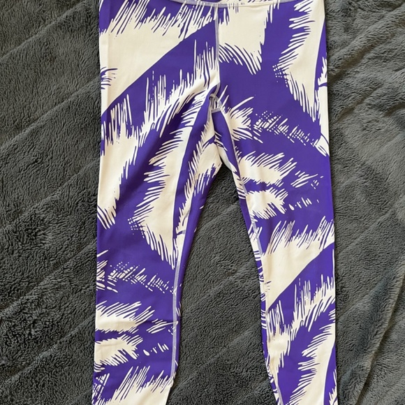 Fabletics leggings - Picture 4 of 4